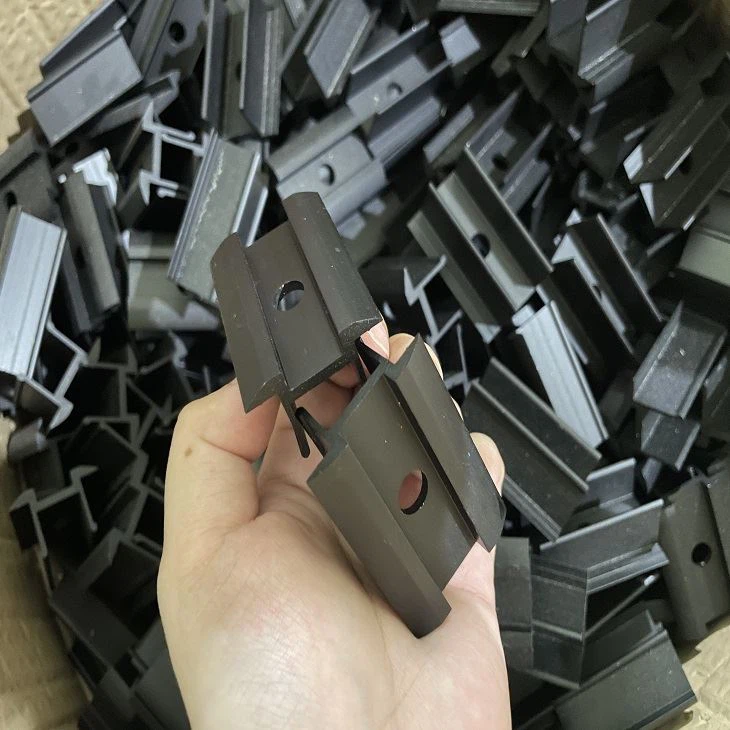 Kualiti Bersertifikat: Pengapit Grengy Mid dan Akhir