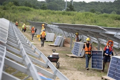 US Solar Menghadapi Jurang 53,000 pekerja Menjelang Tarikh Akhir 2026